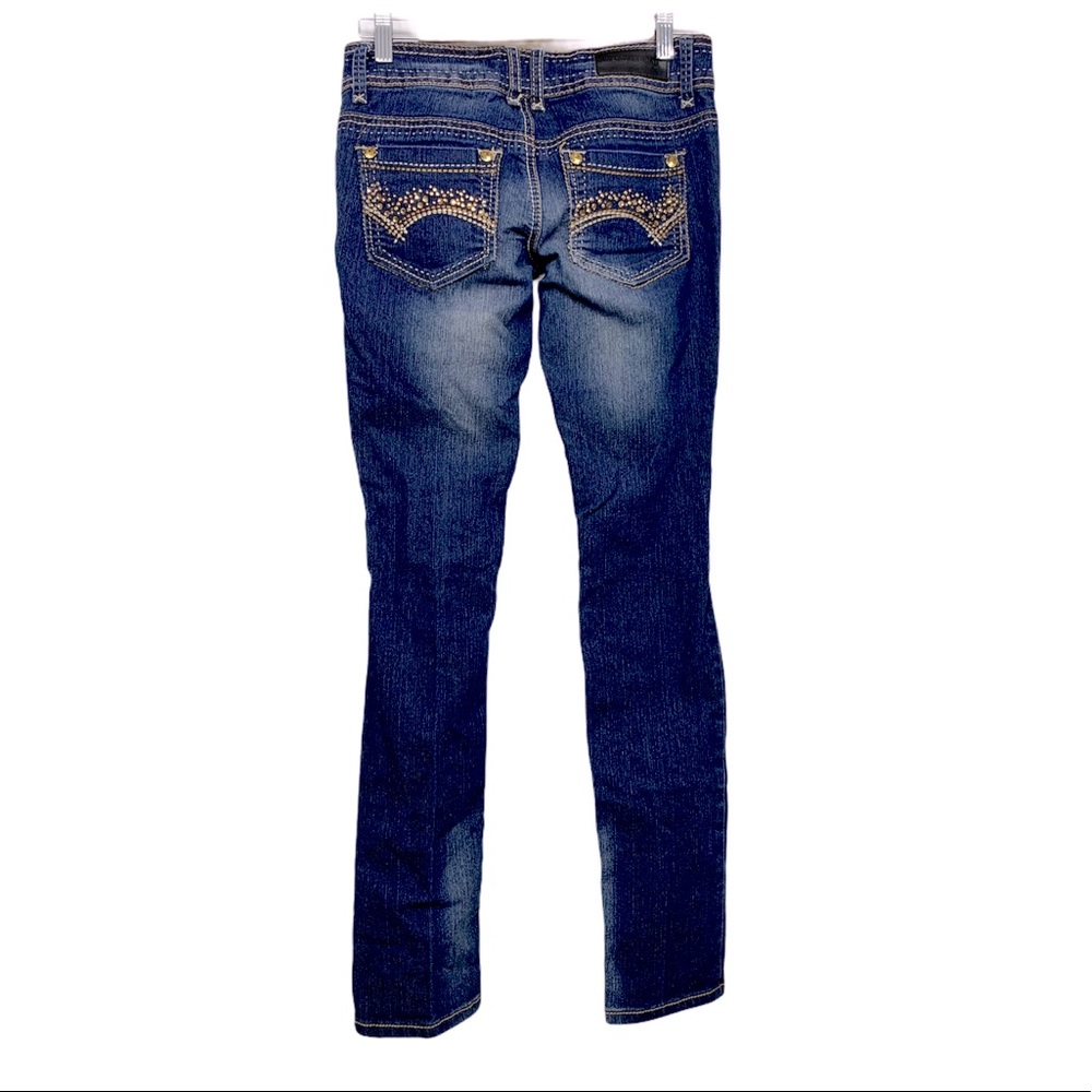 TWENTY-ONE BLACK Jeans by Rue21 Gem Distressed denim - Picture 1 of 13